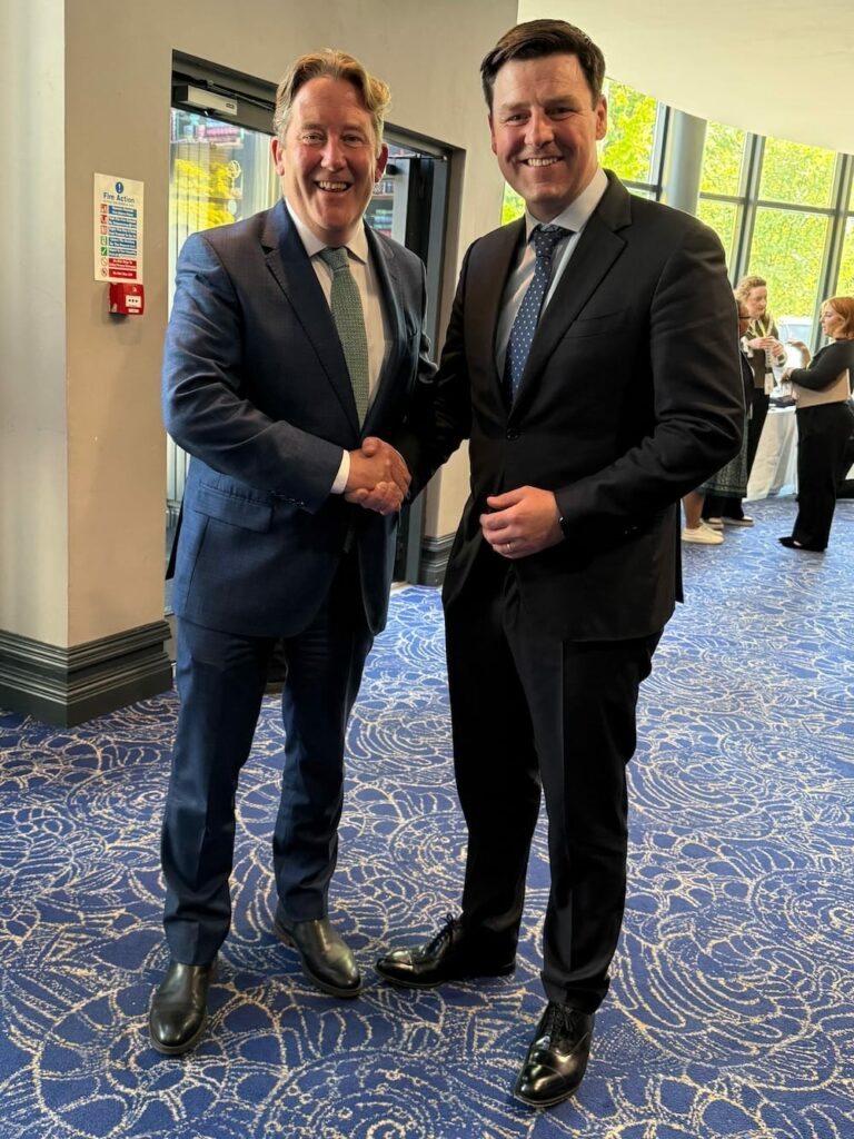 Minister O Brien with Deputy Clendennen